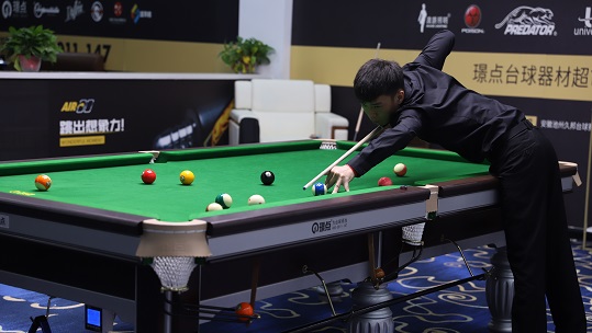 众目不暇接 众目不暇接